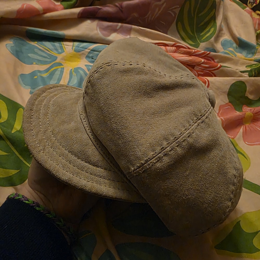 Liz Claiborne Beige Suede Hat
